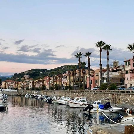 Apartamento Ca' Du Capitan Riva Ligure Exterior foto