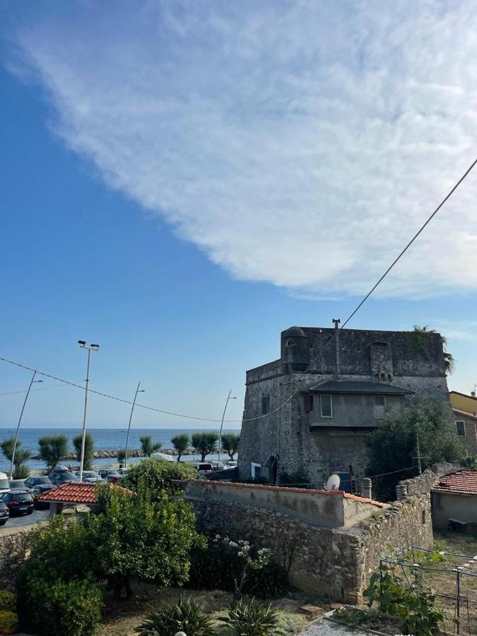 Apartamento Ca' Du Capitan Riva Ligure Exterior foto